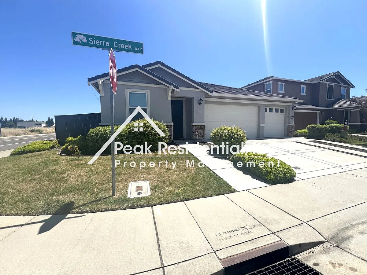 Building Photo - 9369 Sierra Creek Dr