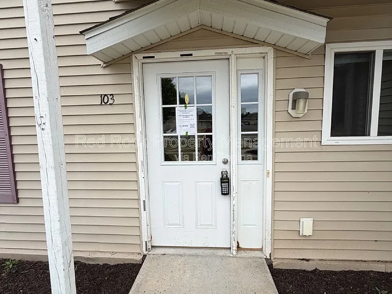 1931 Dupont Dr #103 — Photo 1