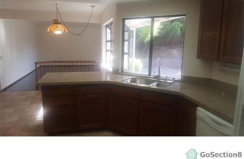 1st image of 3401 Belgrove Cir