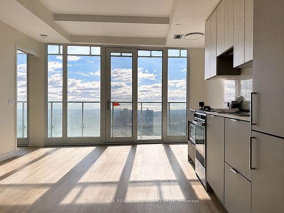 2nd image of 3883 Quartz Rd #4006