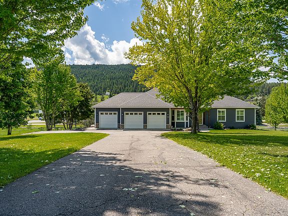 2nd image of 125 Stoneridge Dr