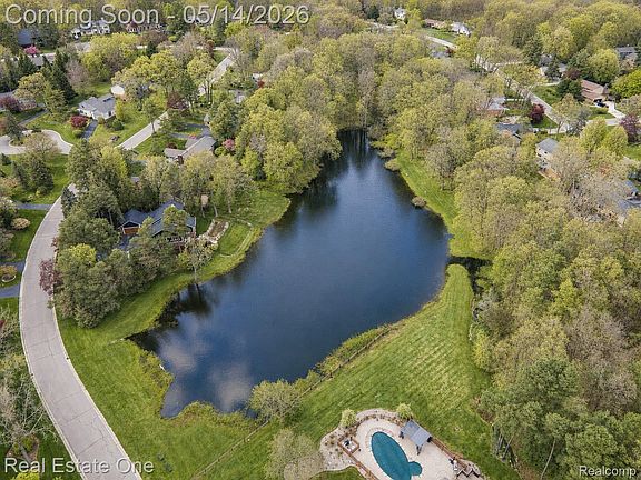 3rd image of 6464 Deer Ridge Dr