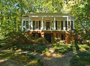 238 Beckham Ct, Charlotte, NC 28211