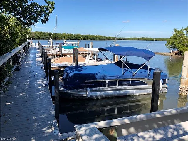25216 Pelican Creek Cir #102 — Photo 29