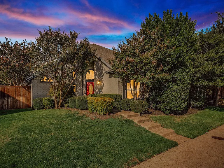 4219 Bendwood Ln — Photo 46