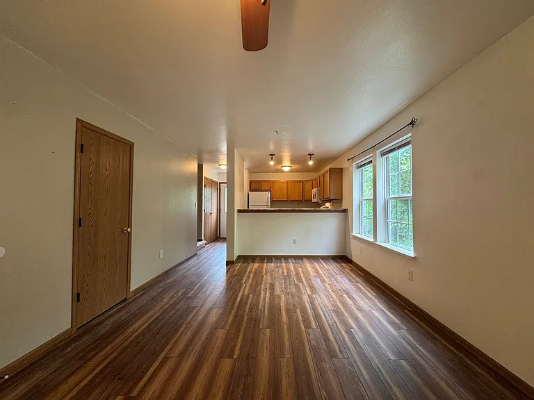 700 Hillside Rd — Photo 10