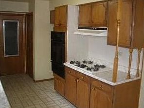 5th image of 742 Geddes Ave