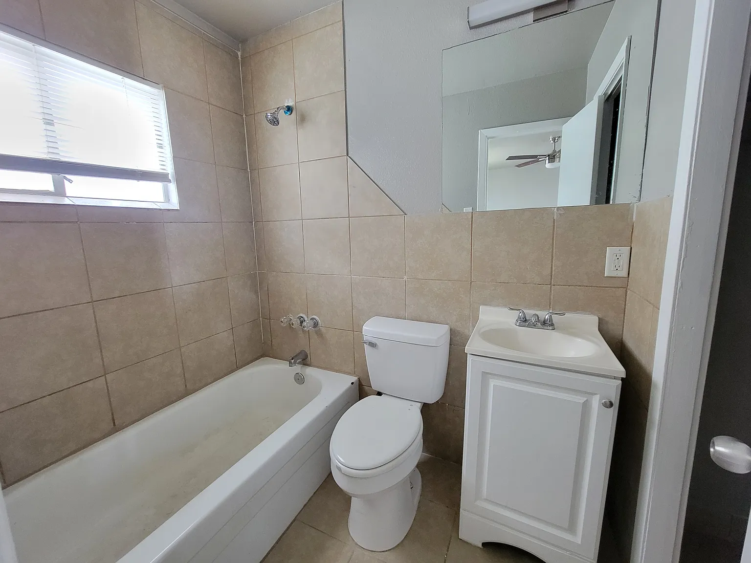 1 bed, 600 sqft, $650 — Photo 2