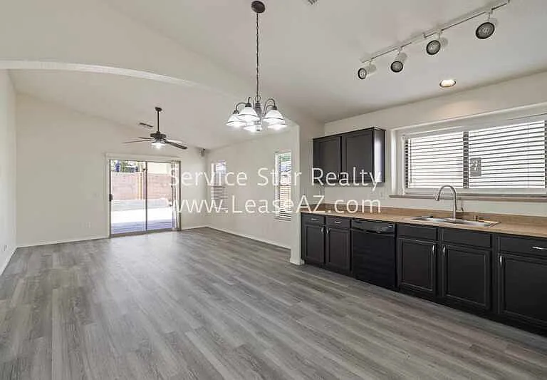 16652 W Latham St — Photo 13