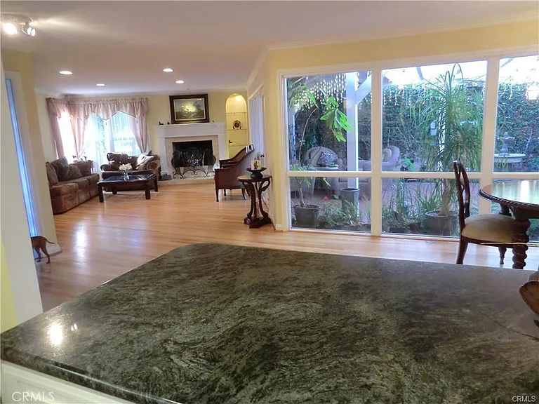 834 Delaware Rd — Photo 5