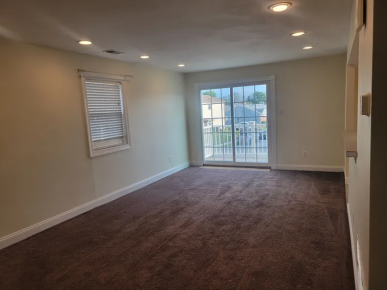 401 Corinthian Ave #2 — Photo 7