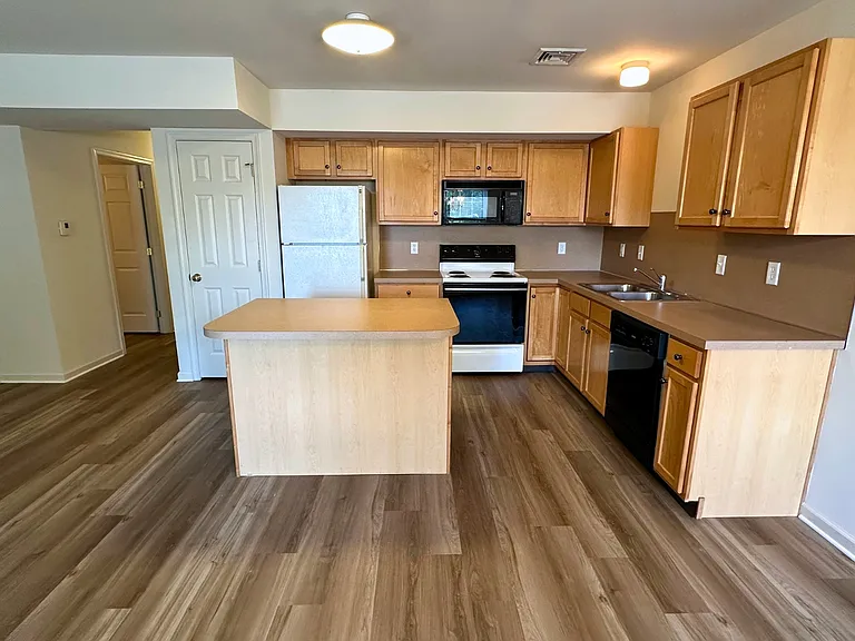1220 Hammon Ave — Photo 10