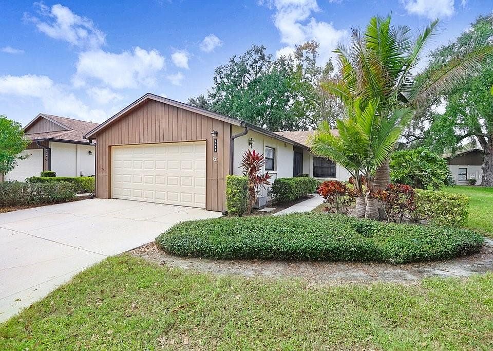1st image of 4742 OAK HILL DRIVE #12