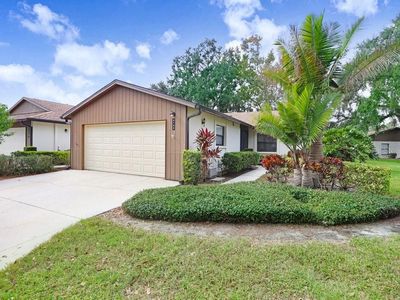 4742 Oak Hill Dr #12, Sarasota, FL, 34232