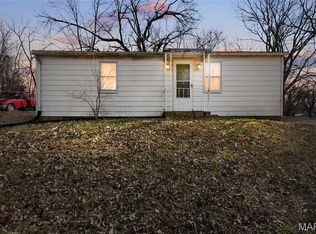 10170 Bon Oak Dr, Saint Louis, MO 63136