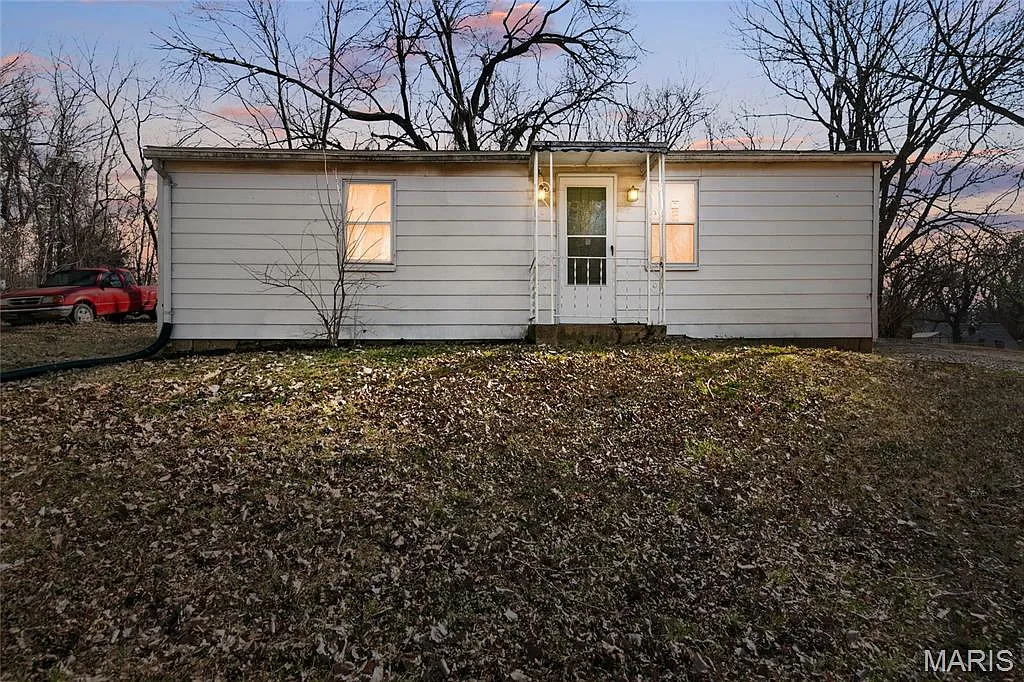 10170 Bon Oak Dr photo 1