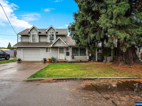 9312 Hallelujah Dr NE, Salem, OR 97305