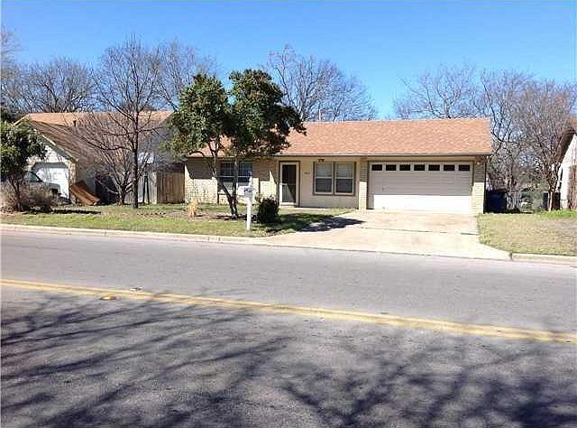 1st image of 6704 Woodhue Dr