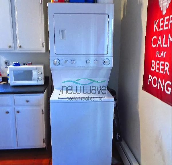 839 Parker St #1 — Photo 14