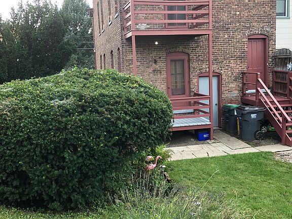3rd image of 35 Grace St