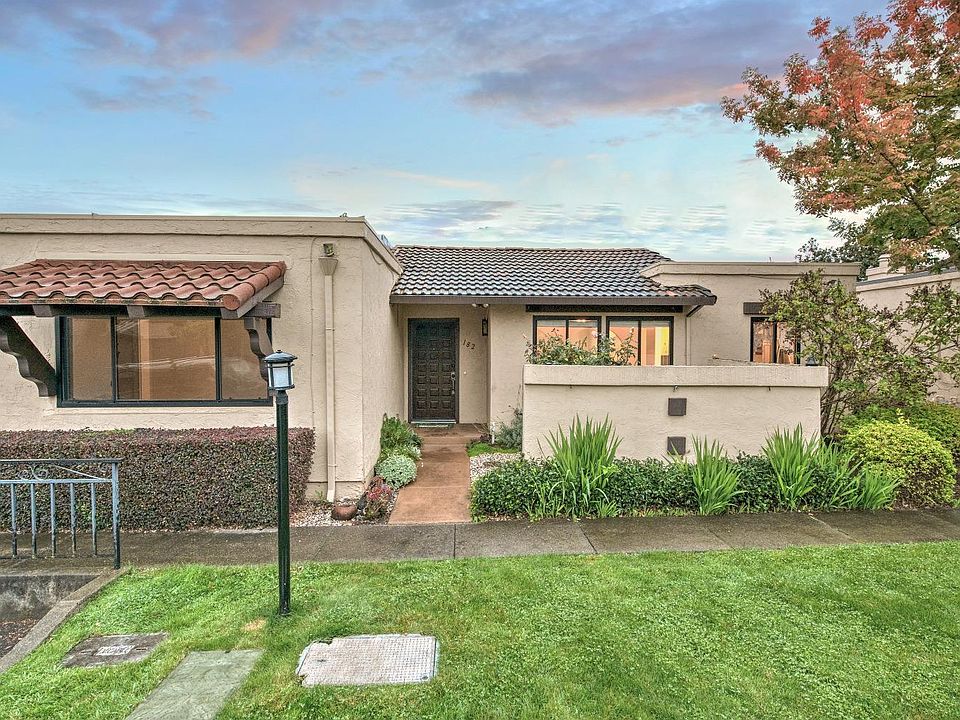1st image of 182 La Mancha Way