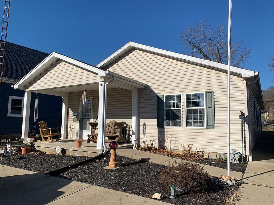 1st image of 309 E 12th St Lot 10