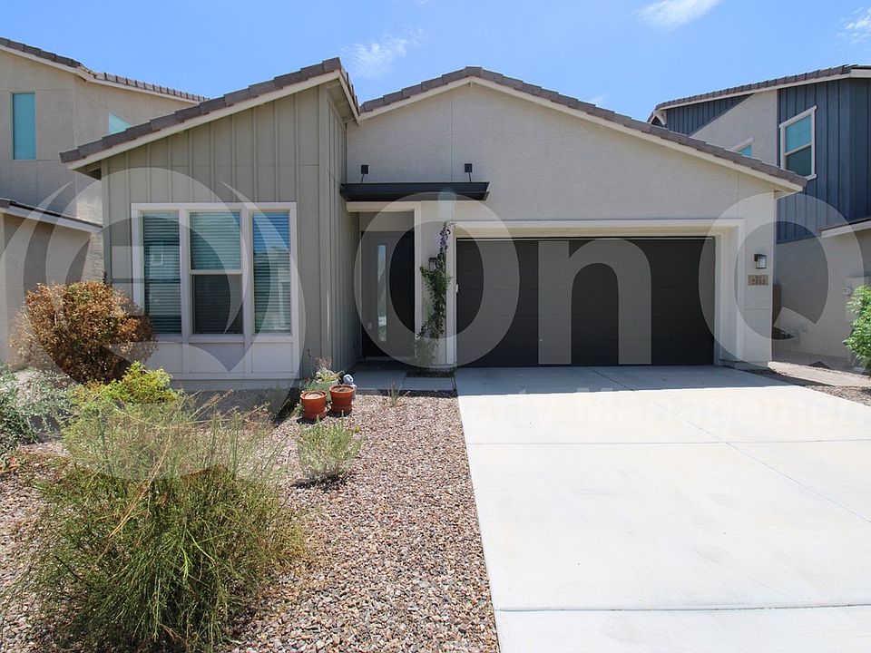 1st image of 2051 E Wisteria Dr