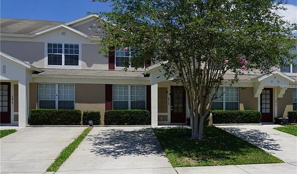 Home For Sale In Windsor Palms