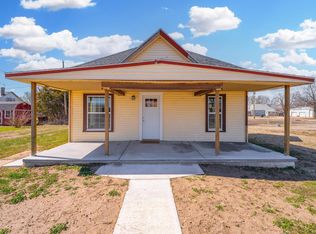 123 N Collingwood St, Pretty Prairie, KS 67570
