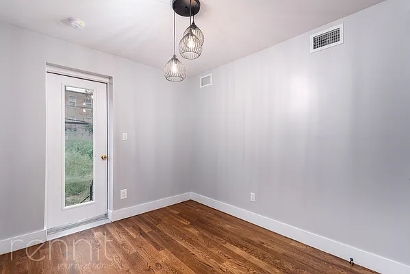 Rented by Rennit Inc. | media 6