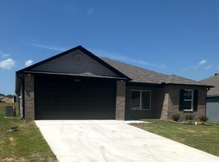 1503 Meadows Dr, Benton, AR 72019