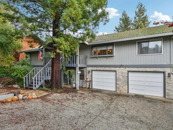 3571 Sudbury Rd, Cameron Park, CA 95682