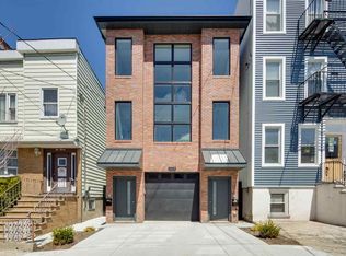 118 Irving St, Jersey City, NJ 07307