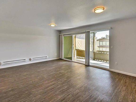 3rd image of 260 Merrydale Rd APT 24