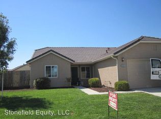 689 Kensington Cir, Los Banos, CA 93635
