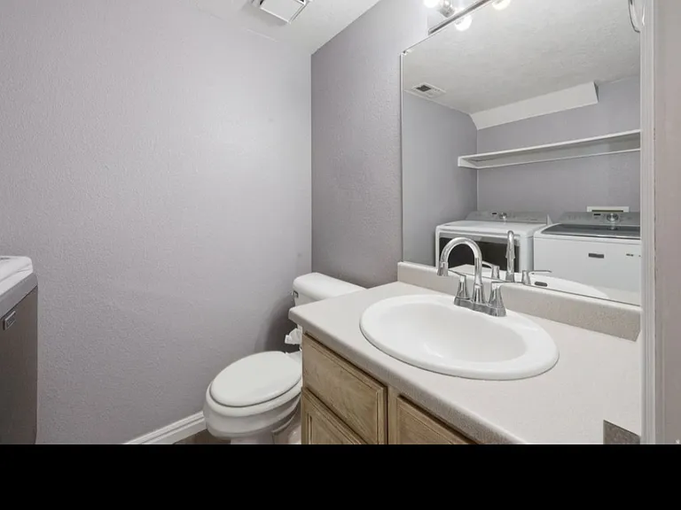 1436 W Mayapple Way — Photo 10