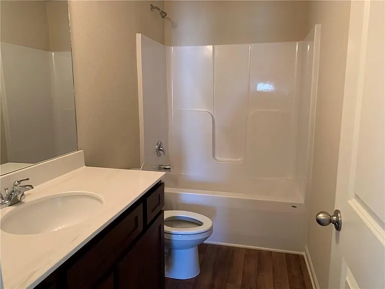929 Independence Ave — Photo 19