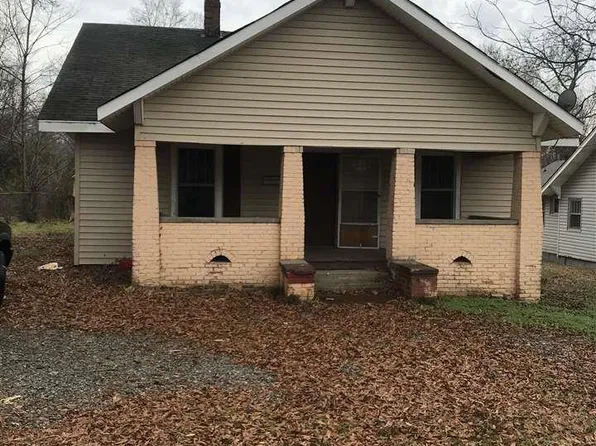 111 Cora St, Laurens, SC 29360