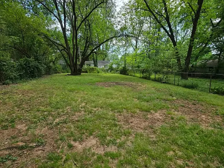 1400 Stevens Ave NE #A — Photo 3