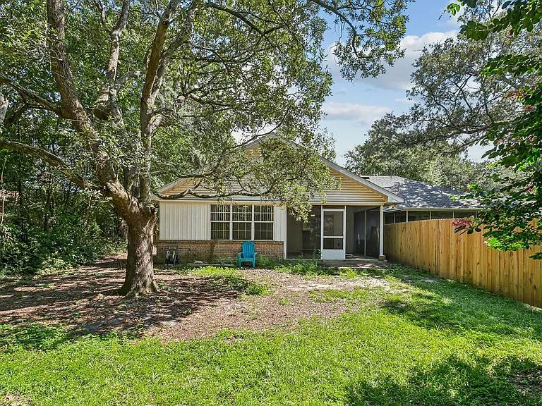 3780 Nobles St — Photo 18