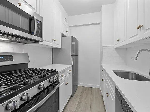 40 Park Avenue image 6 of 13