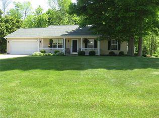 1401 Erieview Dr, Madison, OH 44057