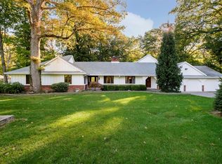 10 Glendon Rd, Anderson, IN 46011