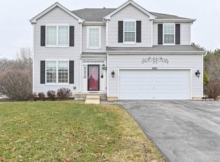 8825 242nd Ave, Salem, WI 53168