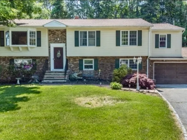76 Sammis Rd, Vernon Twp., NJ 07461