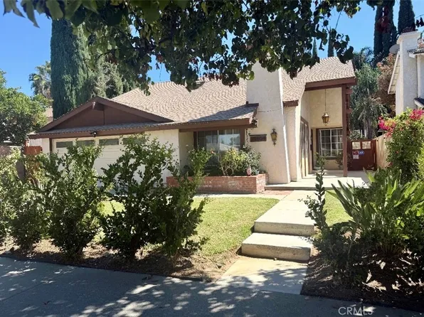 19804 Arminta St, Winnetka, CA 91306