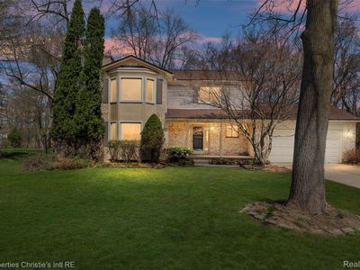 7514 Olde Sturbridge Trl, Clarkston, MI, 48348