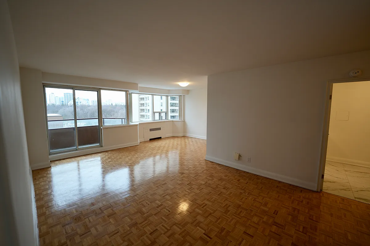 Building Photo - 77 Saint Clair Ave E