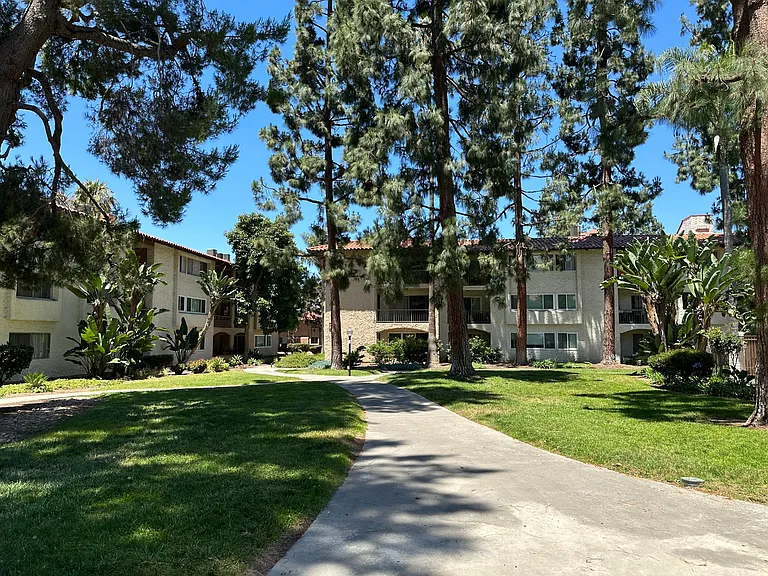 10797 San Diego Mission Rd — Photo 26