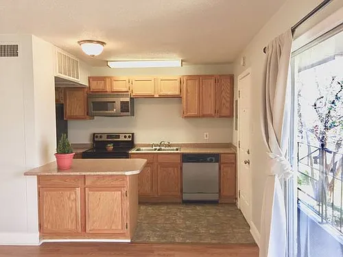 508 Julius Ave #211 Photo 1